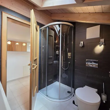 Chateau B41 Appartement-fewo 6-bettwohnung By Interhome Saas-Fee